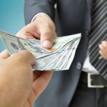 Salario Fijo: ¿Qué es un Empleado Asalariado? Guía Completa